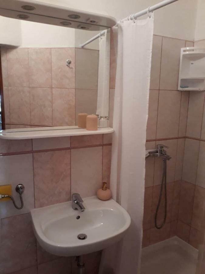 Apartment Bozava - Nena מראה חיצוני תמונה